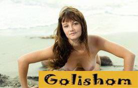 Naughty nudist Oksana on the Sea of Azov