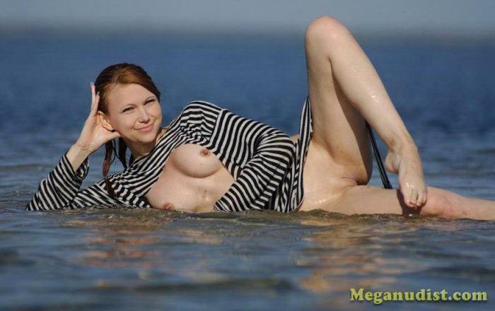Photo session by the water on the Black Sea