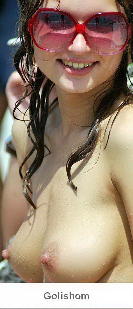 Naked tits on the beach of Kazantip
