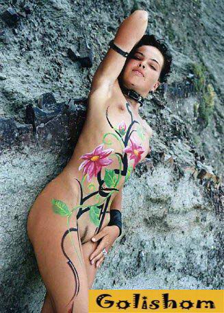 Body art on the body of beauties