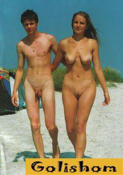 Interesting moments from the life of nudist and naturist couples