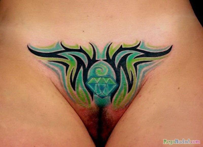 Drawings on the body with paints in the style of Body Art
