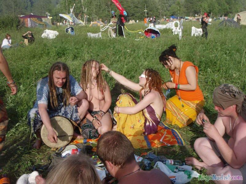 Russian nudists on a picnic