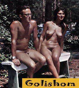 Silent witnesses of retro nudism