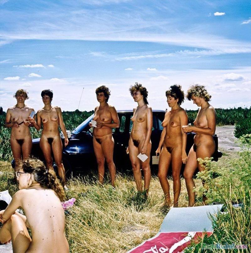 Nudism and hippies