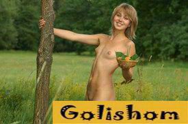 Cute nudist Oksana from the Krasnodar Territory